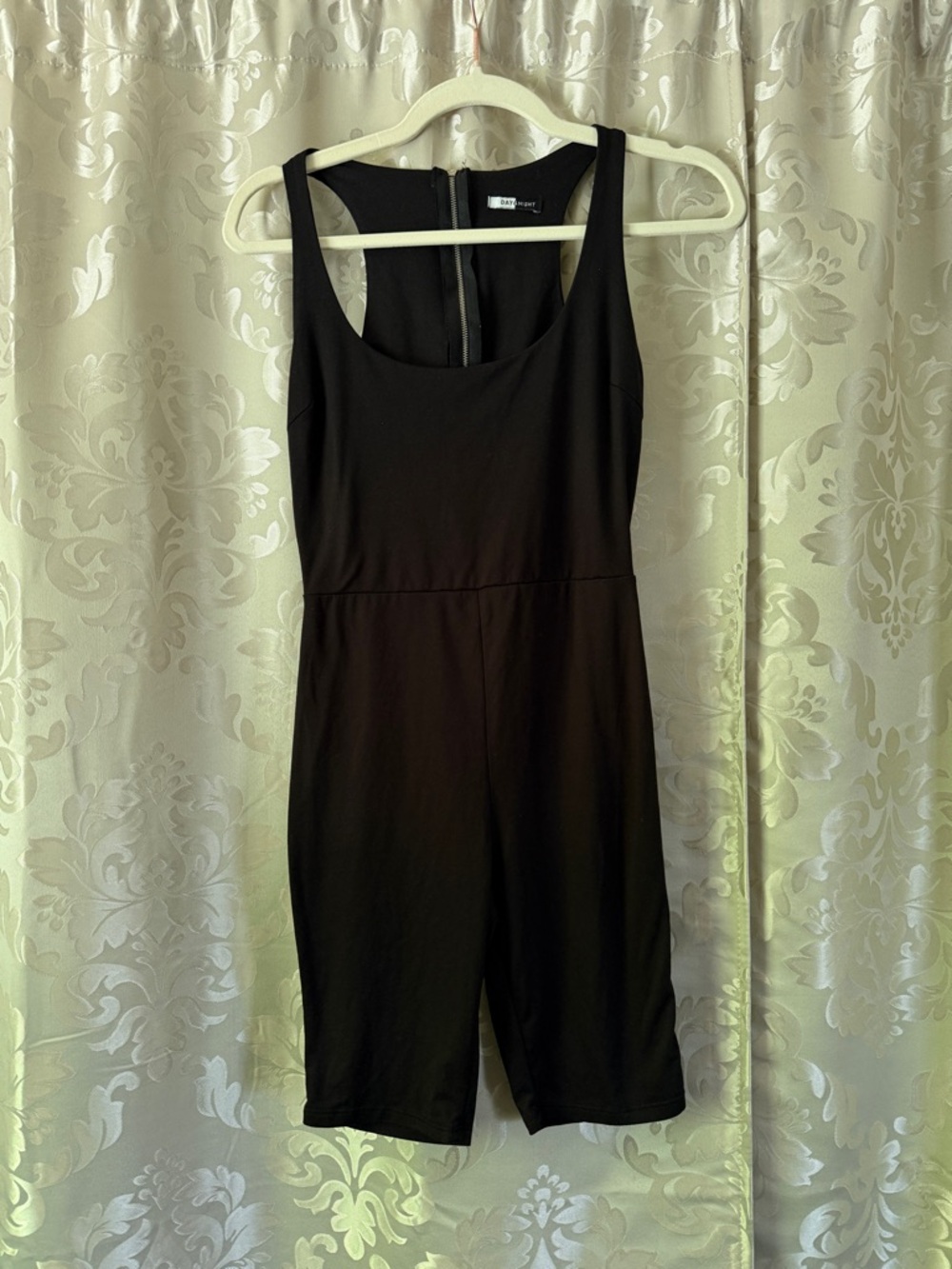 Sleeveless Black Jumpsuit Romper with Scoop Neck/E086